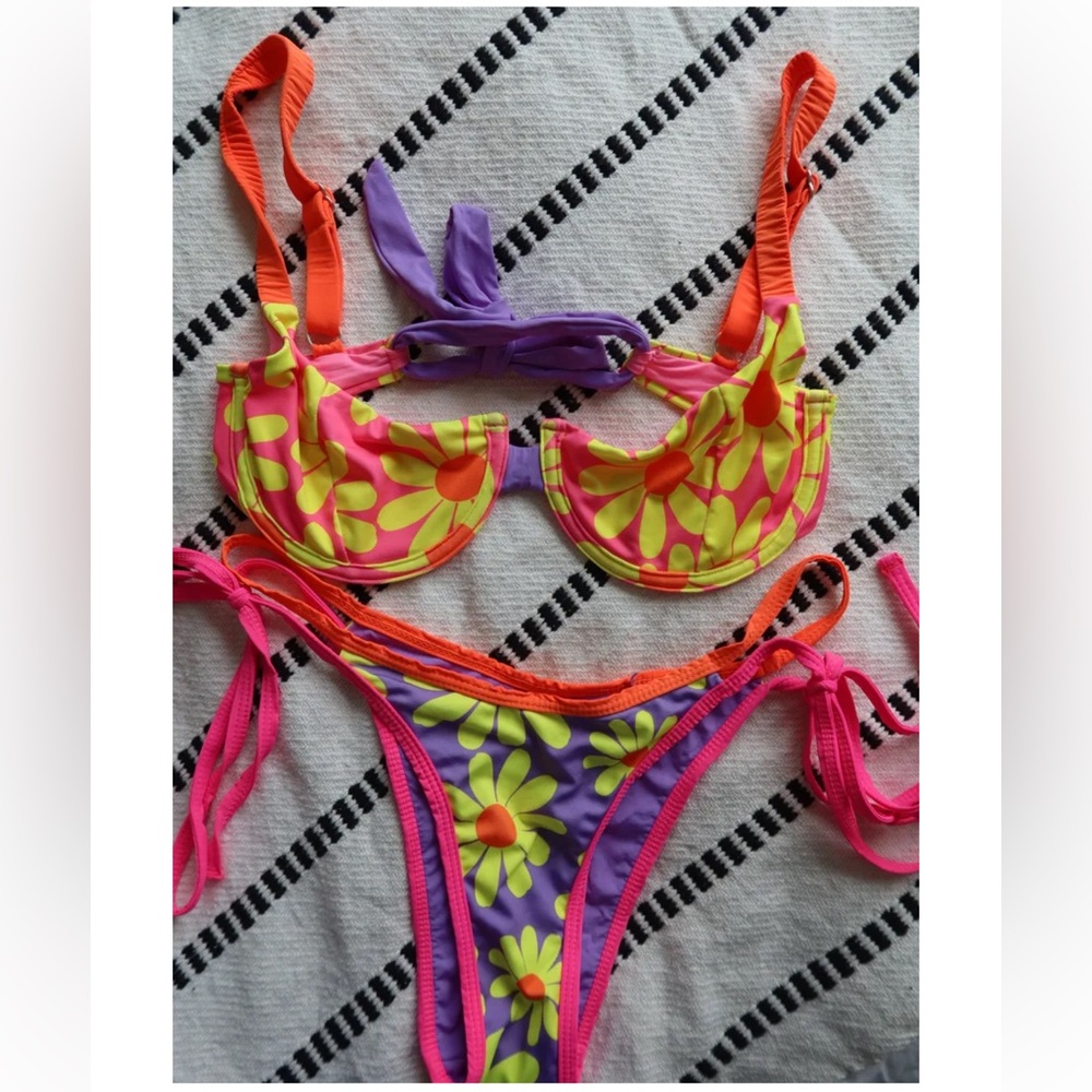 ONEONESWIM Bikini Set